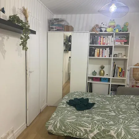 13 Apartment